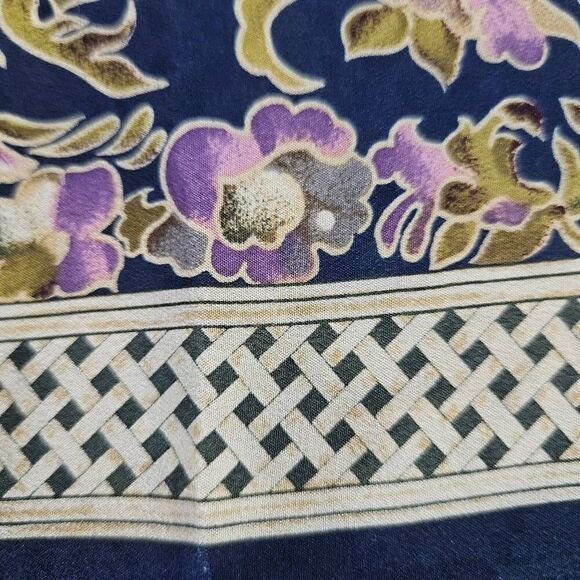 Georgiou scarves  - Picture 6 of 6